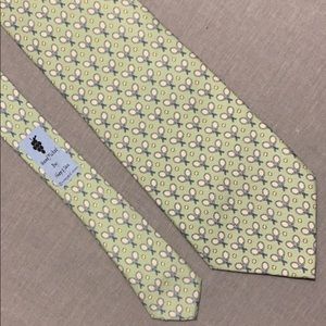 Vineyard Vines men's tennis patterned tie